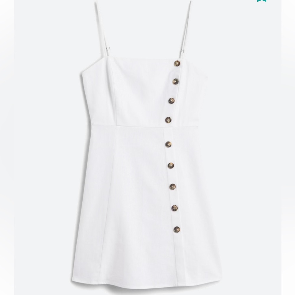 NINE BRITTON
Nadine Linen Button Detail Dress